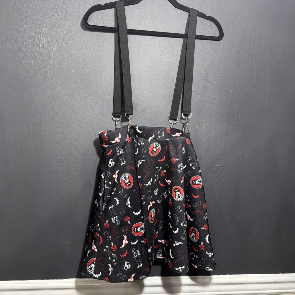 Emily the Strange Suspender Skirt Zip Front MD Black Goth Punk Emo Grunge - Picture 5 of 5